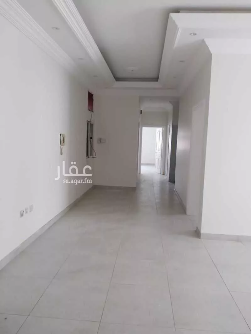 شقة 5 غرف في الصفا 10