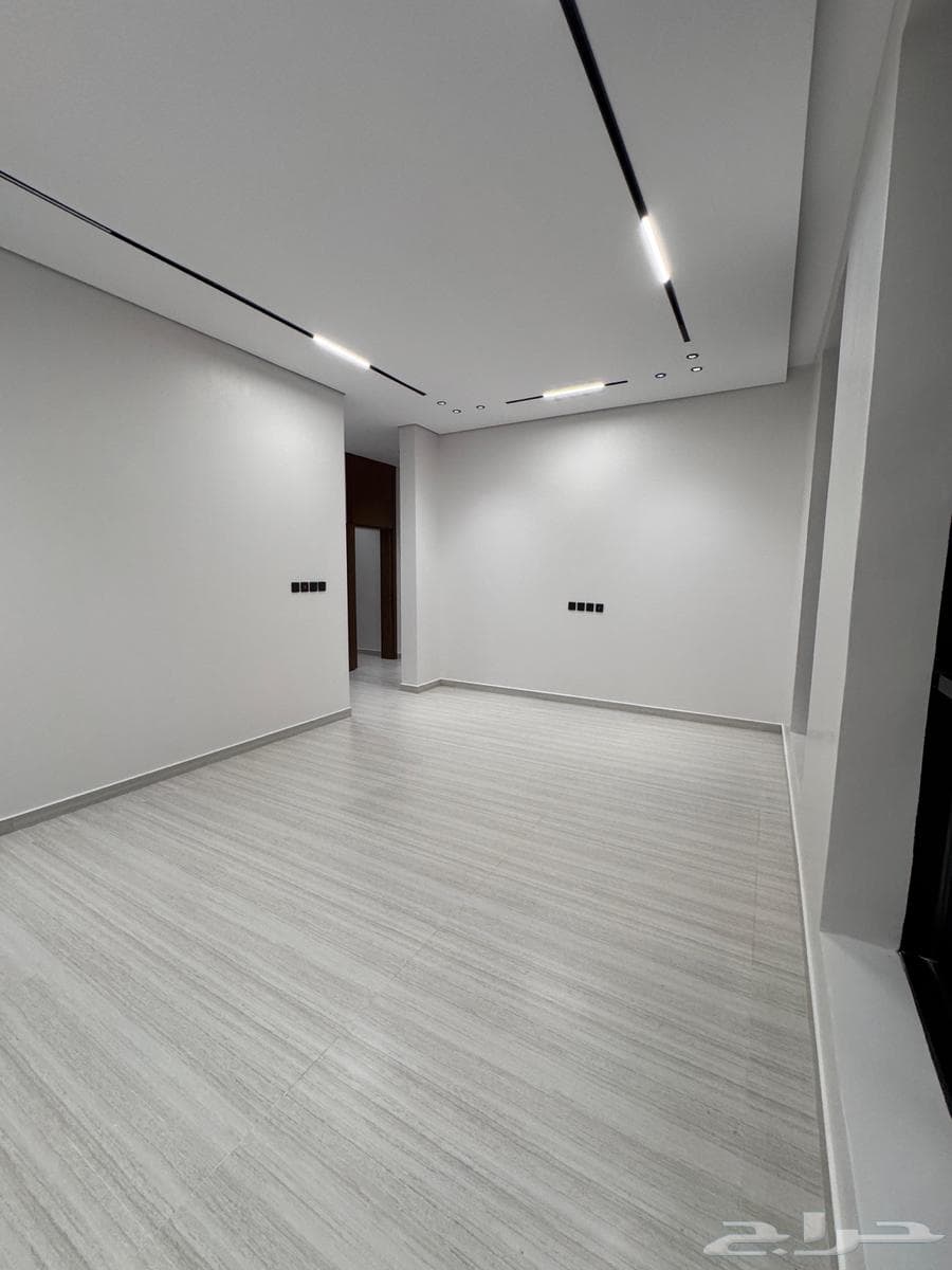 8 bedroom villa in Al Mahdiyyah 11