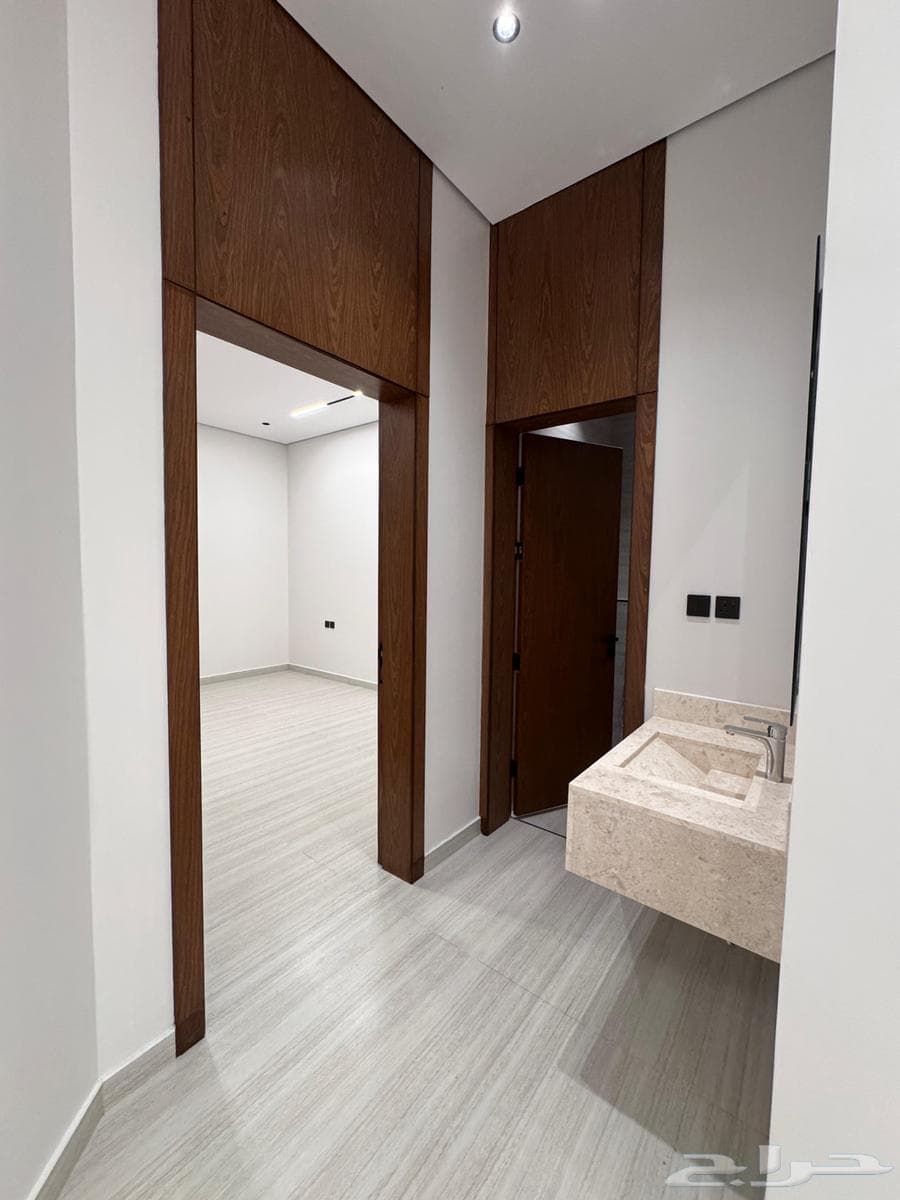 8 bedroom villa in Al Mahdiyyah 12