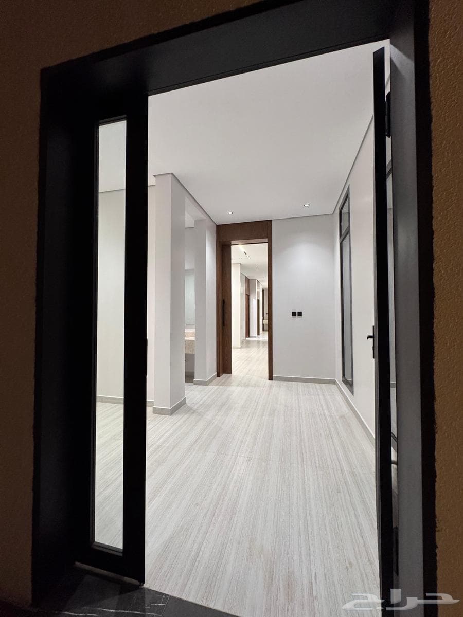 8 bedroom villa in Al Mahdiyyah 3