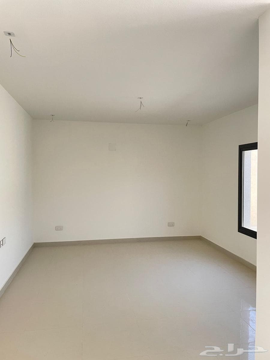 فيلا 7 غرف في نمار 11