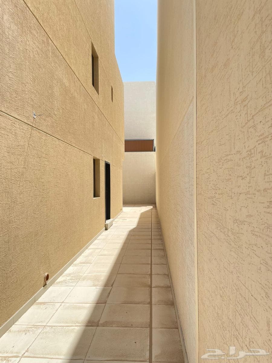 فيلا 7 غرف في نمار 3