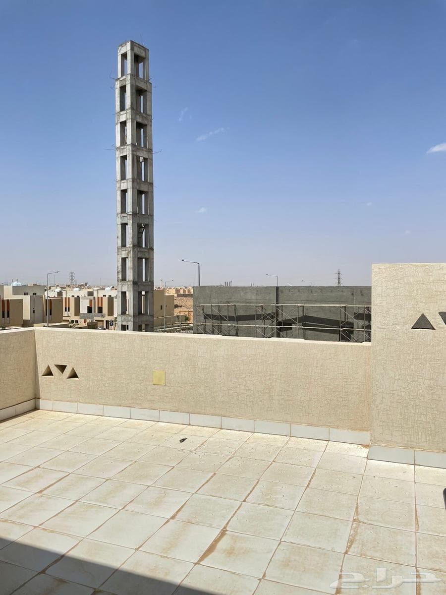 فيلا 7 غرف في نمار 8