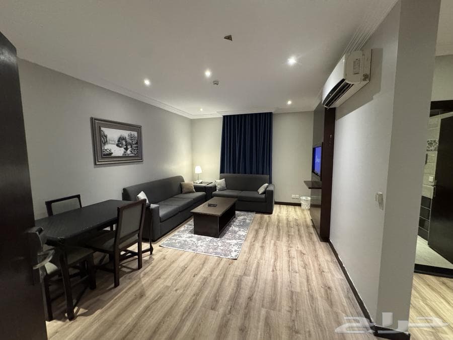 شقة 2 غرف في الحمدانية 9