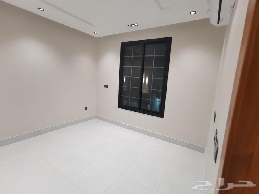 شقة 3 غرف في الروضة 14