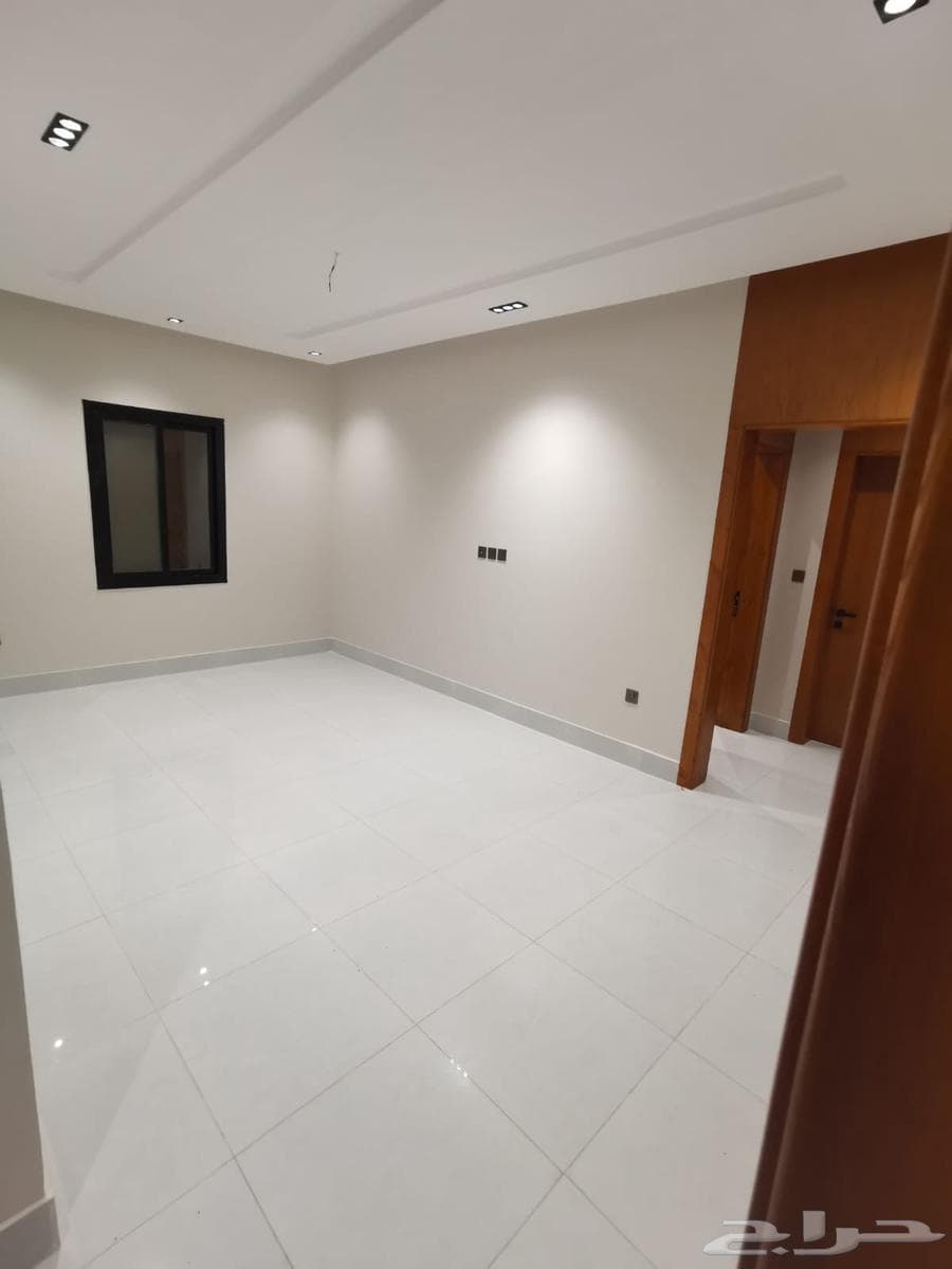 شقة 3 غرف في الروضة 15