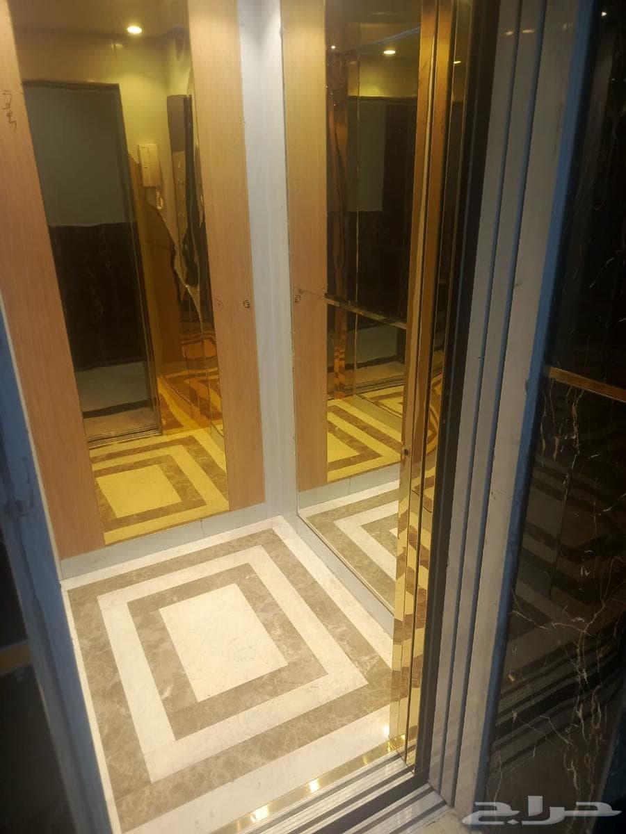 شقة 3 غرف في الروضة 18