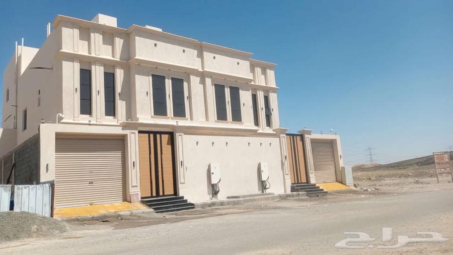 فيلا 6 غرف في الصفوة 1