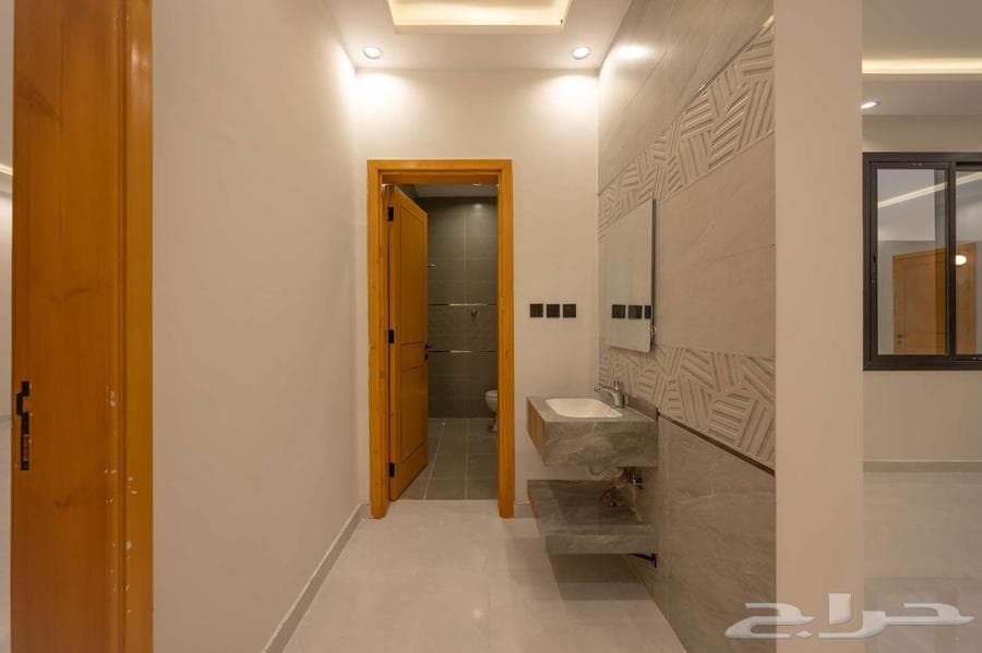 فيلا 6 غرف في الصفوة 19