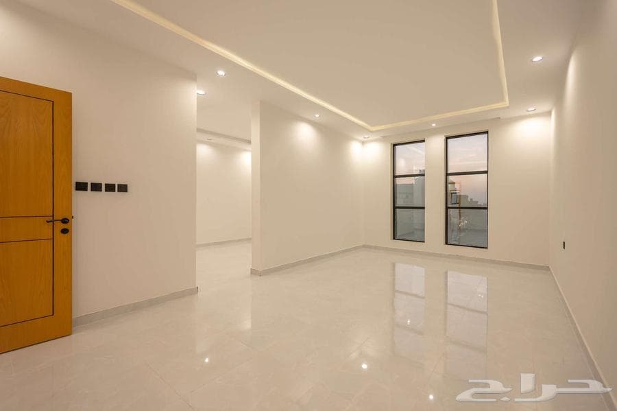 فيلا 6 غرف في الصفوة 6