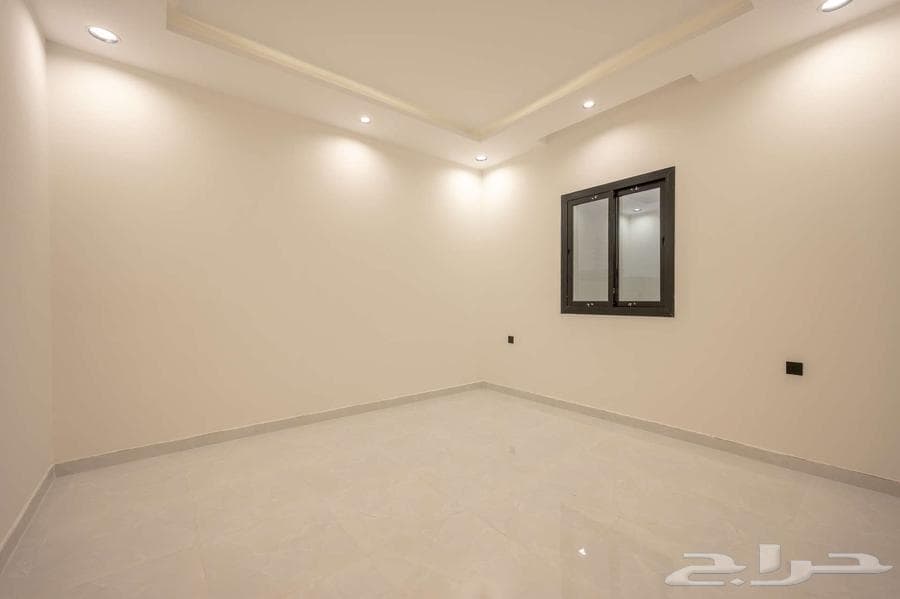 فيلا 6 غرف في الصفوة 7