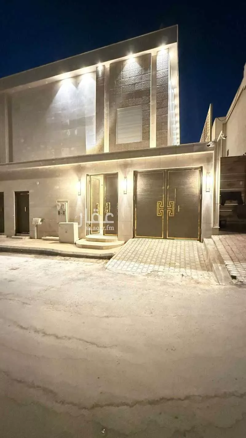 4 bedroom villa in Al Ghadir 1