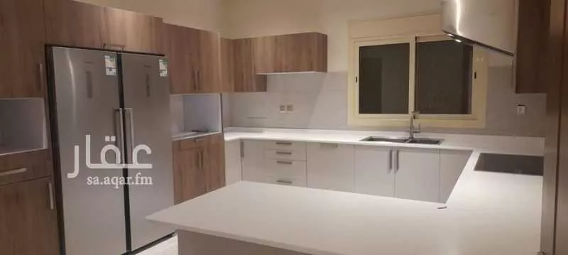 فيلا 4 غرف في النخيل 1