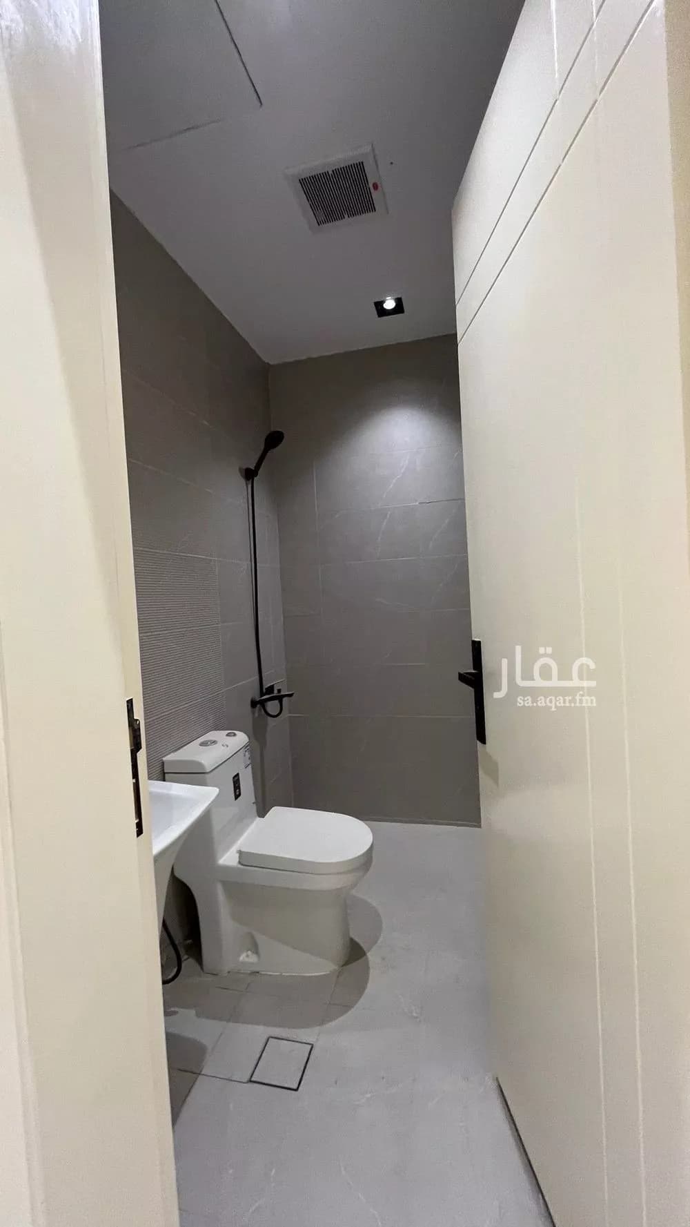 4 bedroom apartment in Badr 9