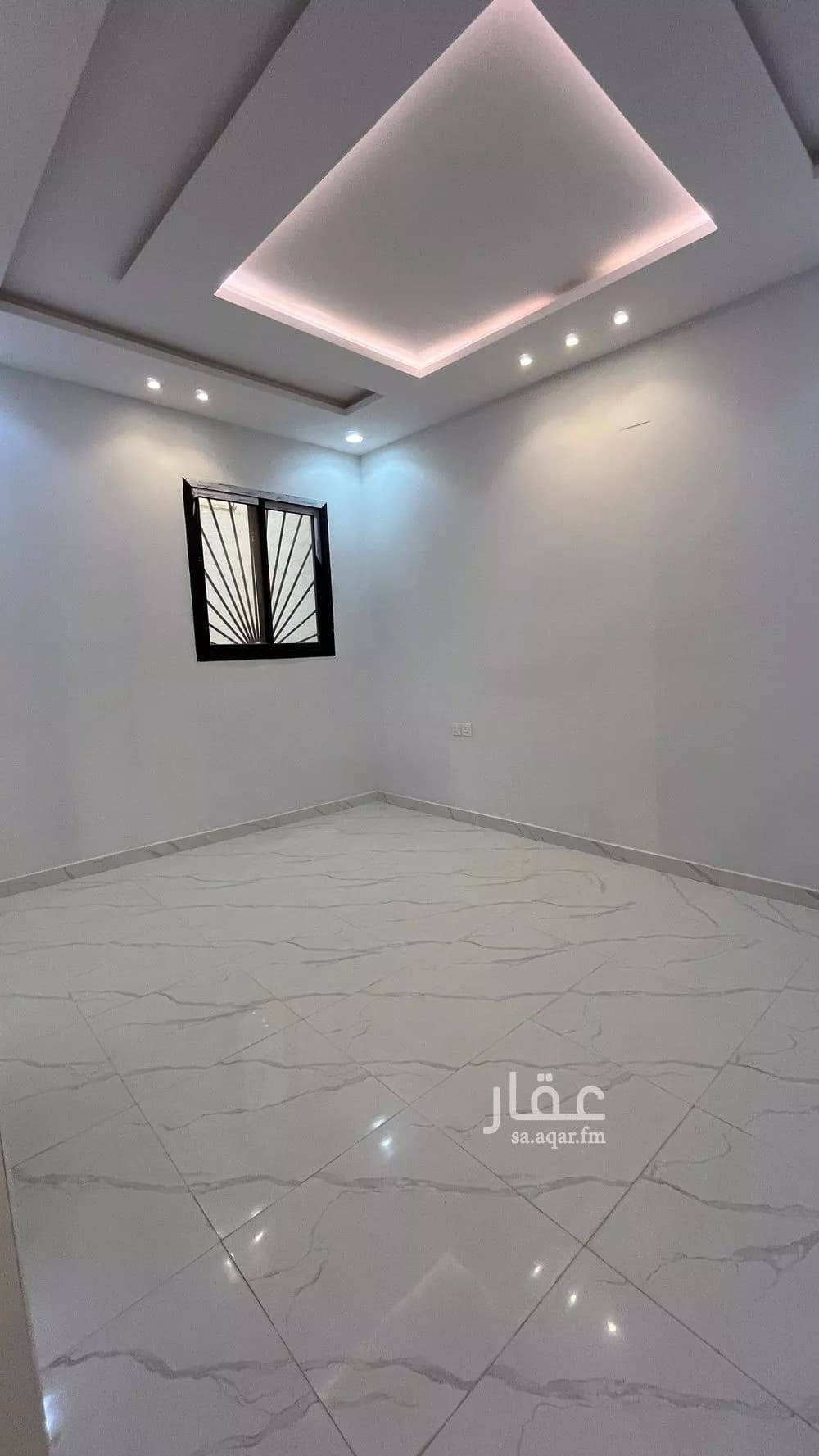 شقة 4 غرف في بدر 9