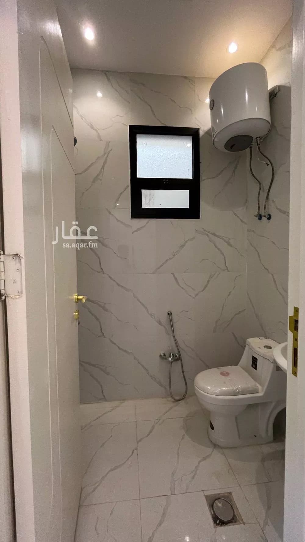 شقة 4 غرف في بدر 10