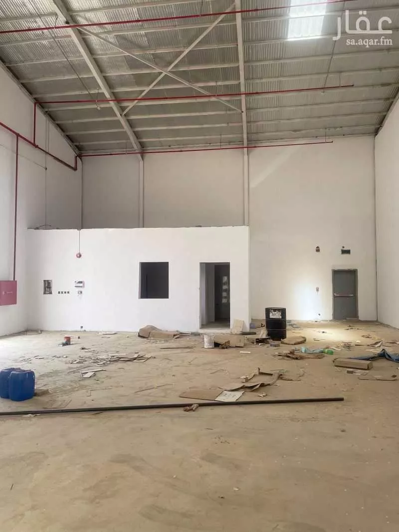 550 sqm warehouse in Al Ghnamiah 10