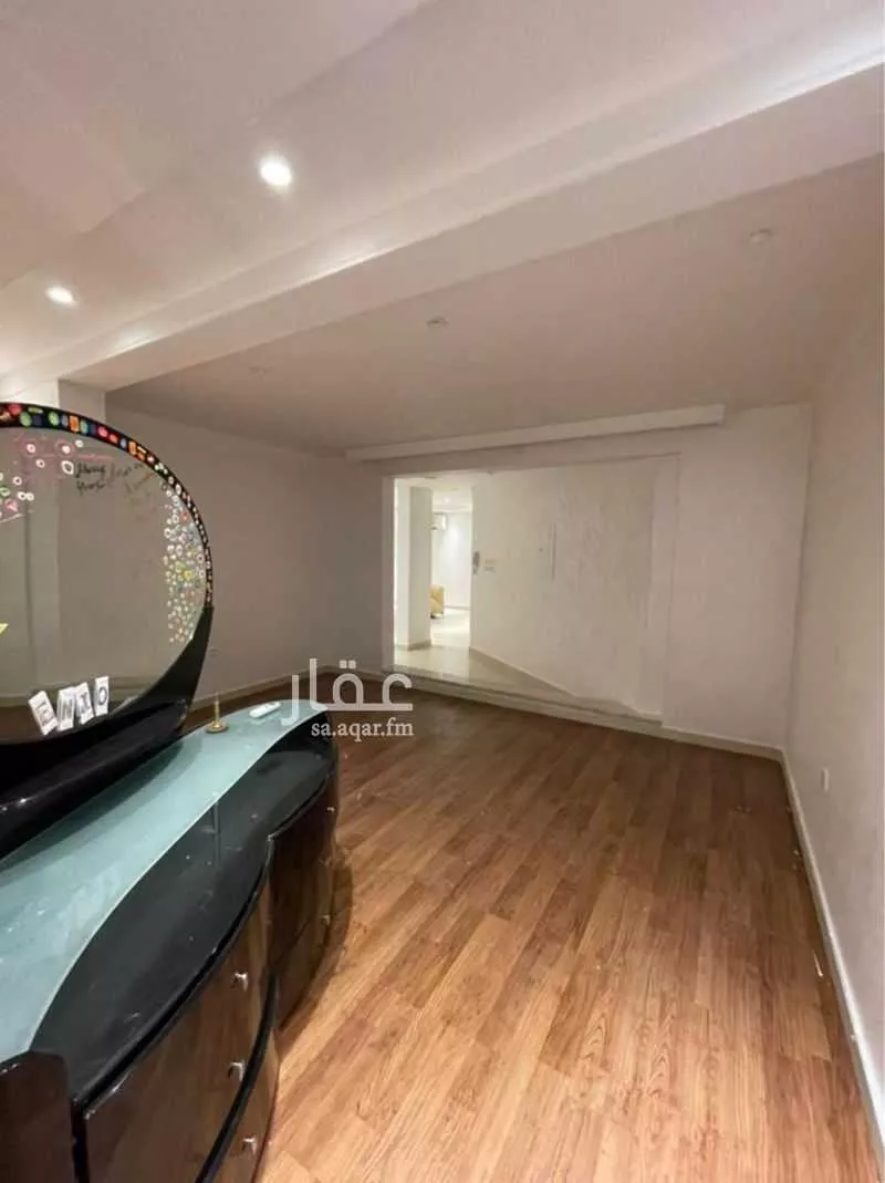 فيلا 7 غرف في النهضة 9