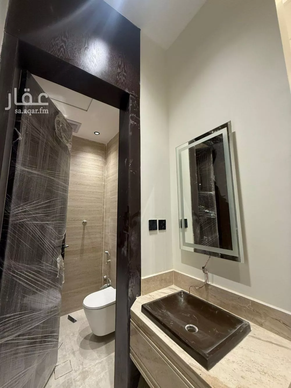 5 bedroom apartment in Al Mahdiyyah 4
