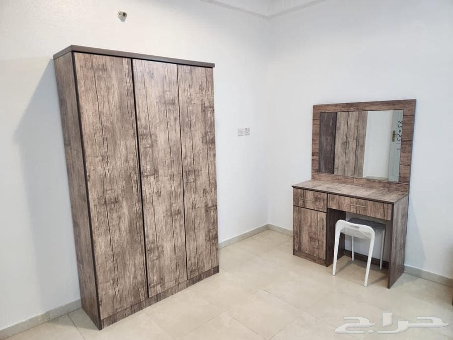 شقة 50 غرف في الظاهرة 4