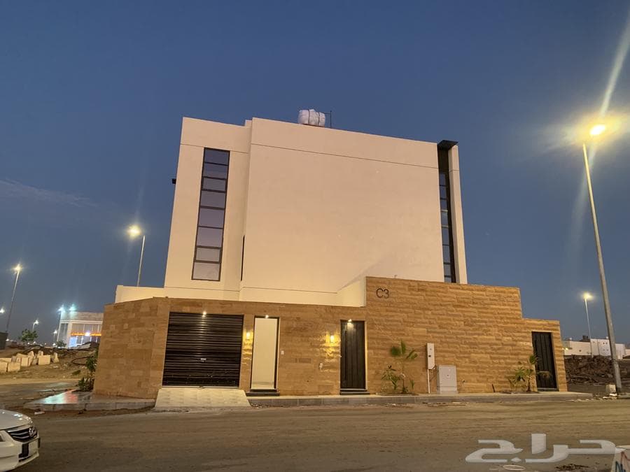 فيلا 7 غرف في نبلاء 2