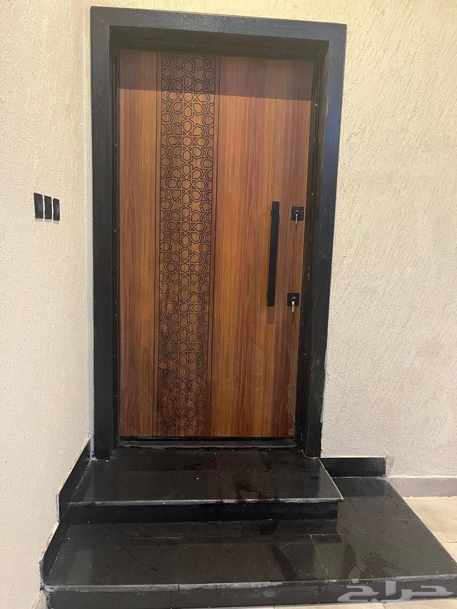 فيلا 7 غرف في نبلاء 13