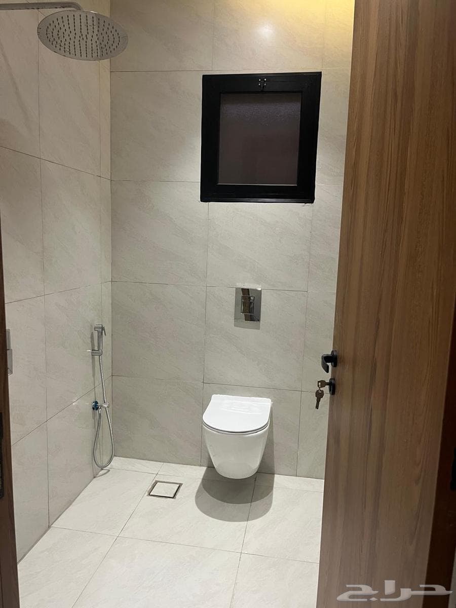 فيلا 7 غرف في نبلاء 14