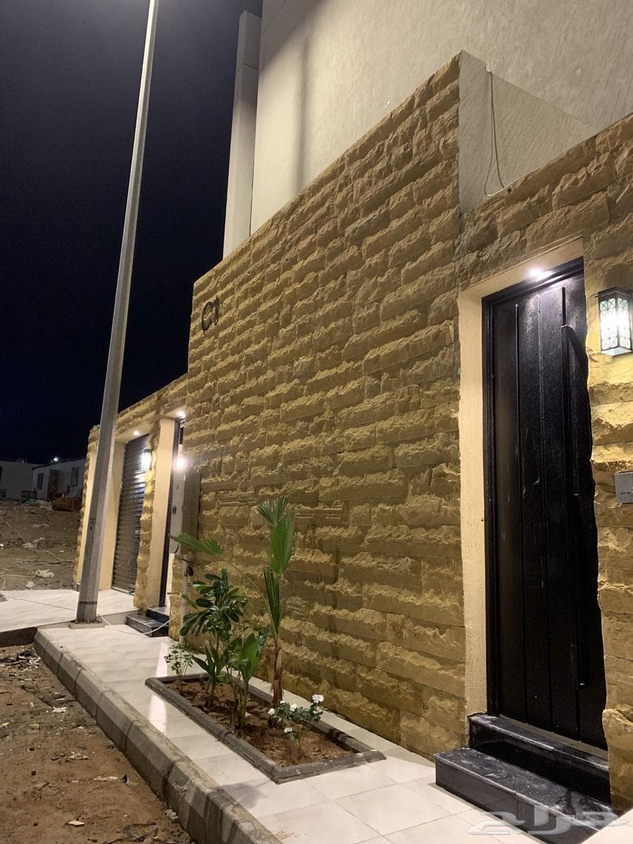 فيلا 7 غرف في نبلاء 3