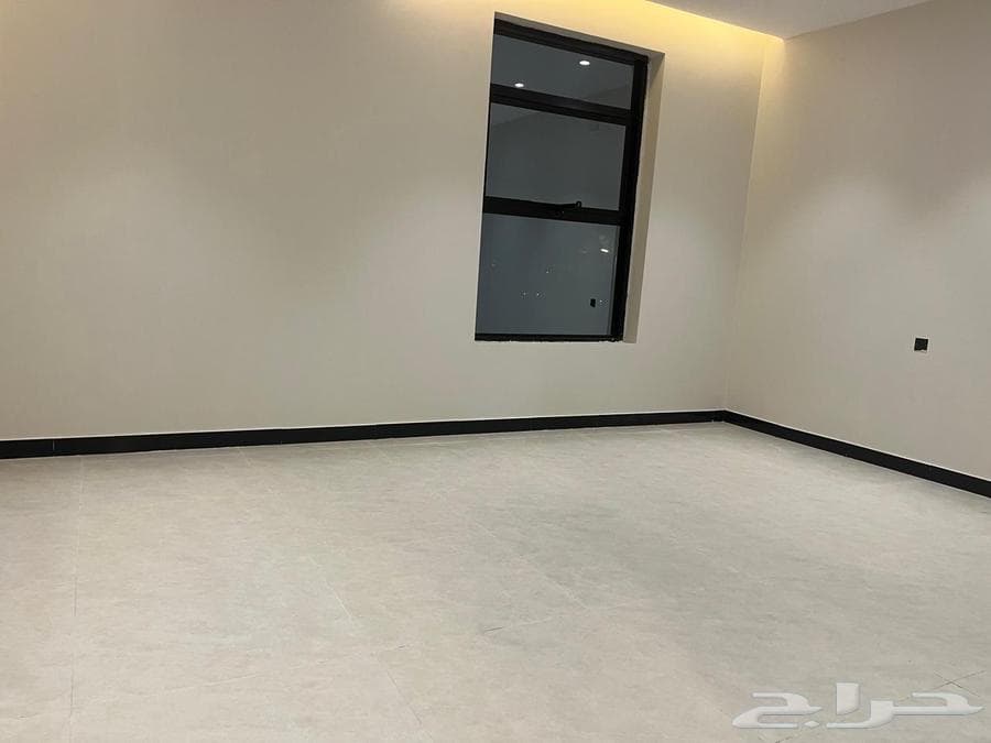 فيلا 7 غرف في نبلاء 9