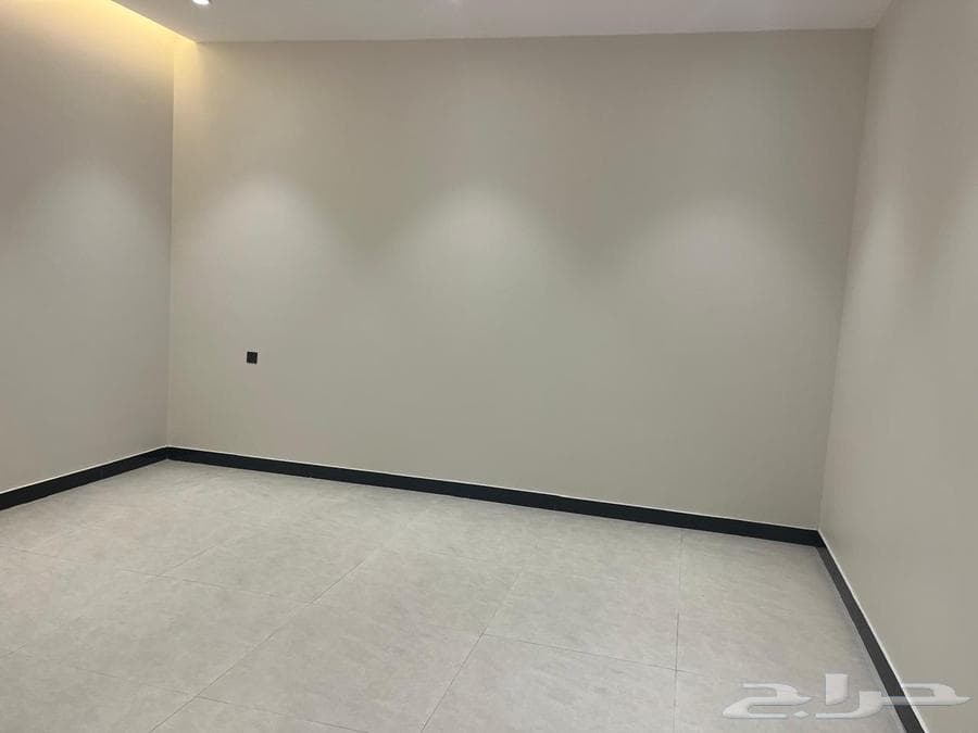 فيلا 7 غرف في نبلاء 10