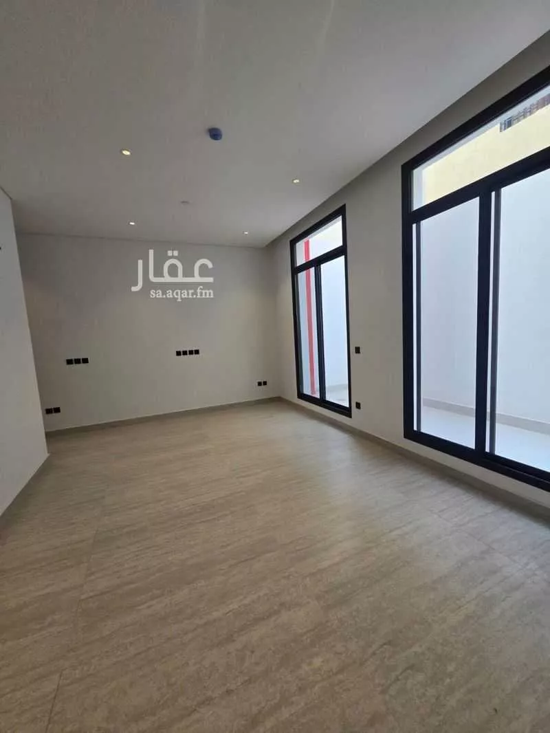 شقة 3 غرف في العقيق 5