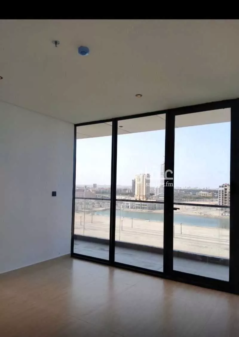 شقة 3 غرف في الخور 2