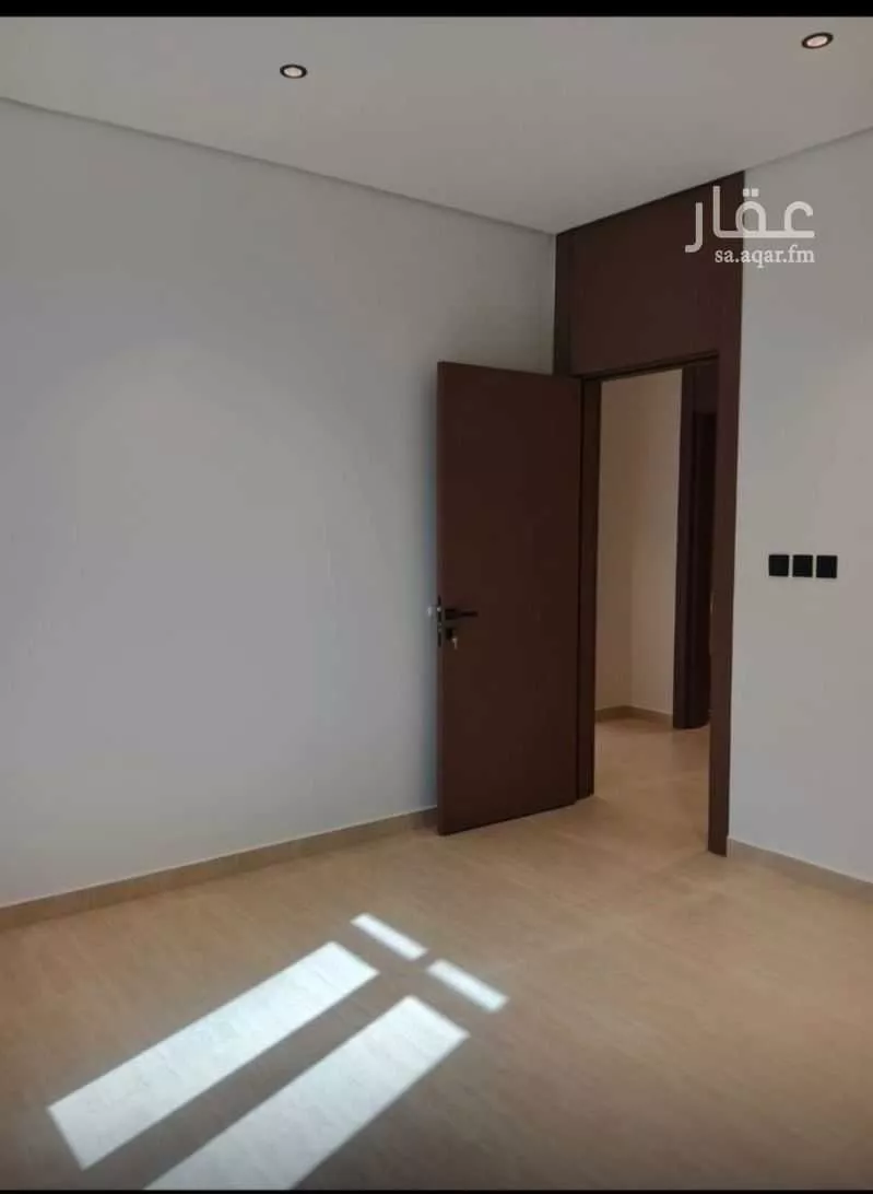 شقة 3 غرف في الخور 12