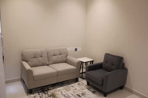 شقة 1 غرف في الضباط 8