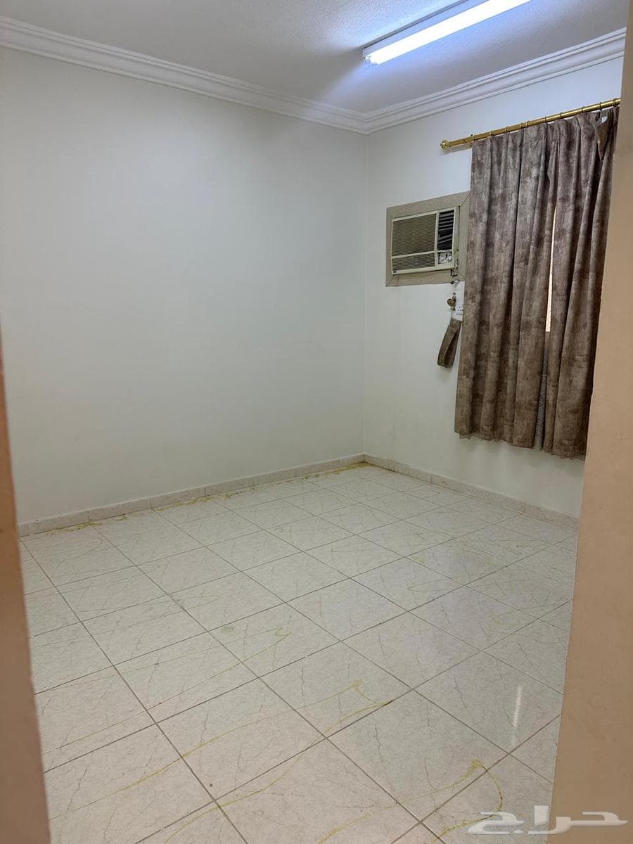 3 bedroom apartment in Al Rimal 5