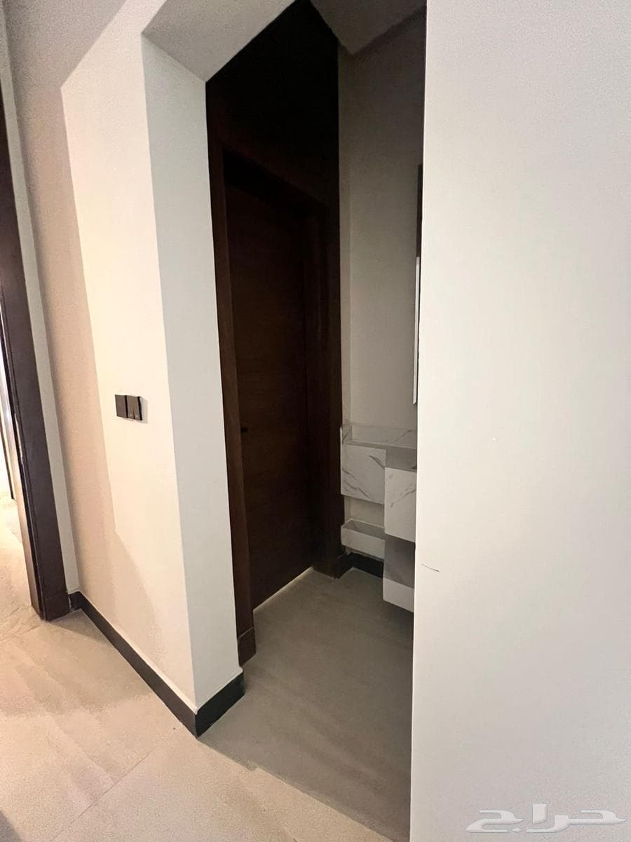 3 bedroom apartment in Al Munsiyah 14