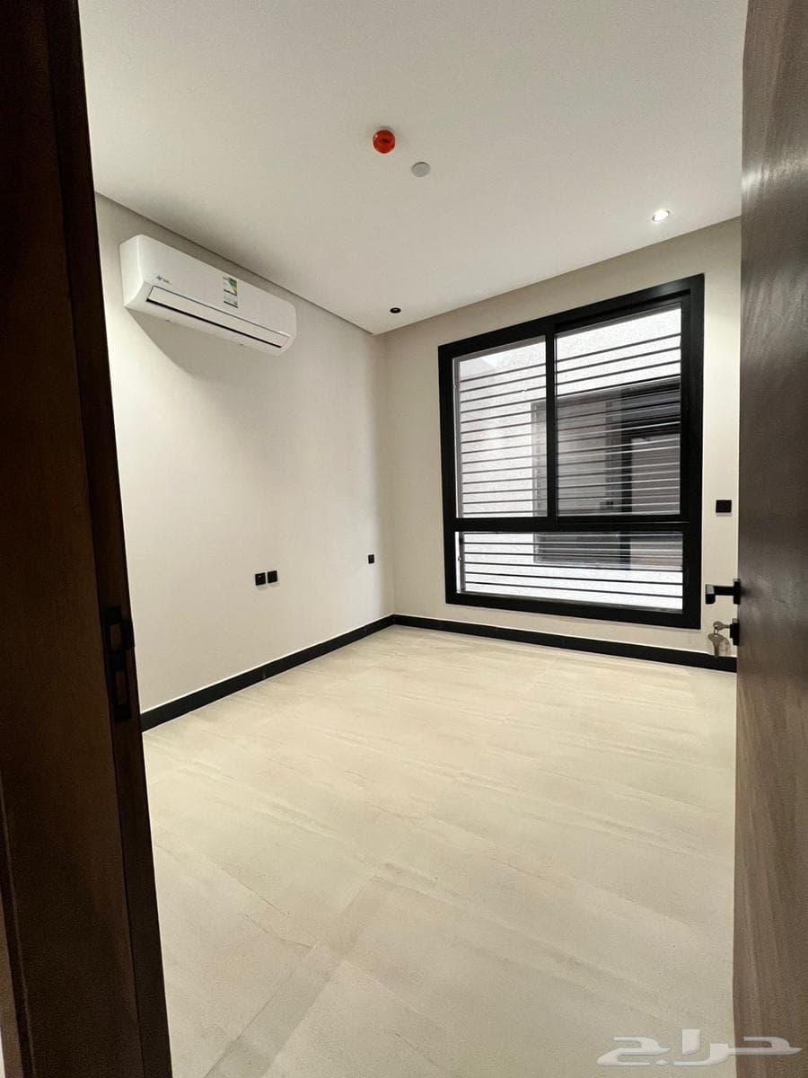 3 bedroom apartment in Al Munsiyah 15