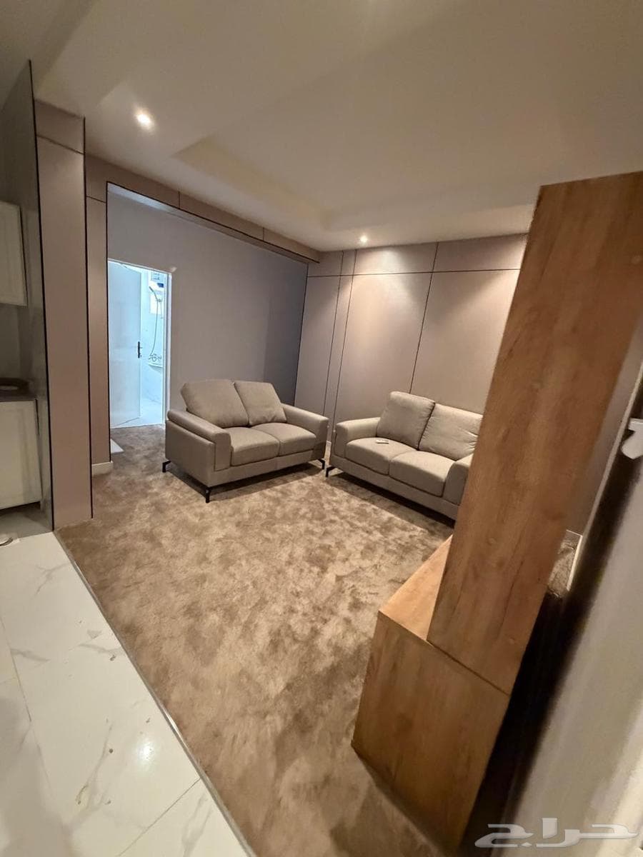 شقة 18 غرف في النسيم الغربي 10