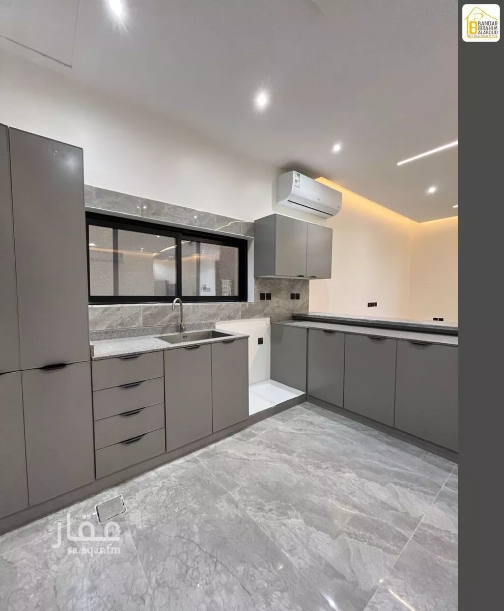 دور 4 غرف في النرجس 14