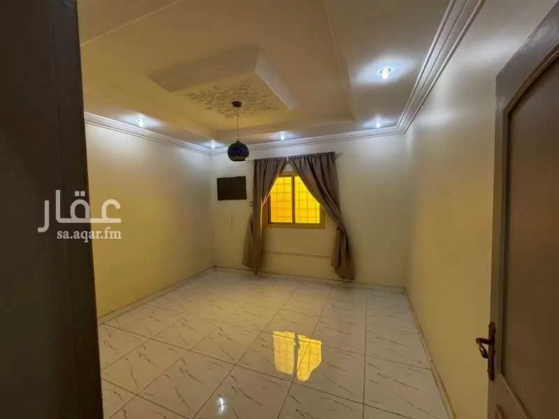 شقة 7 غرف في المروة 18