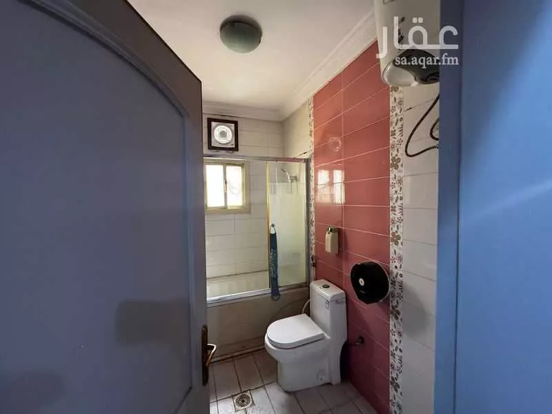 شقة 7 غرف في المروة 10