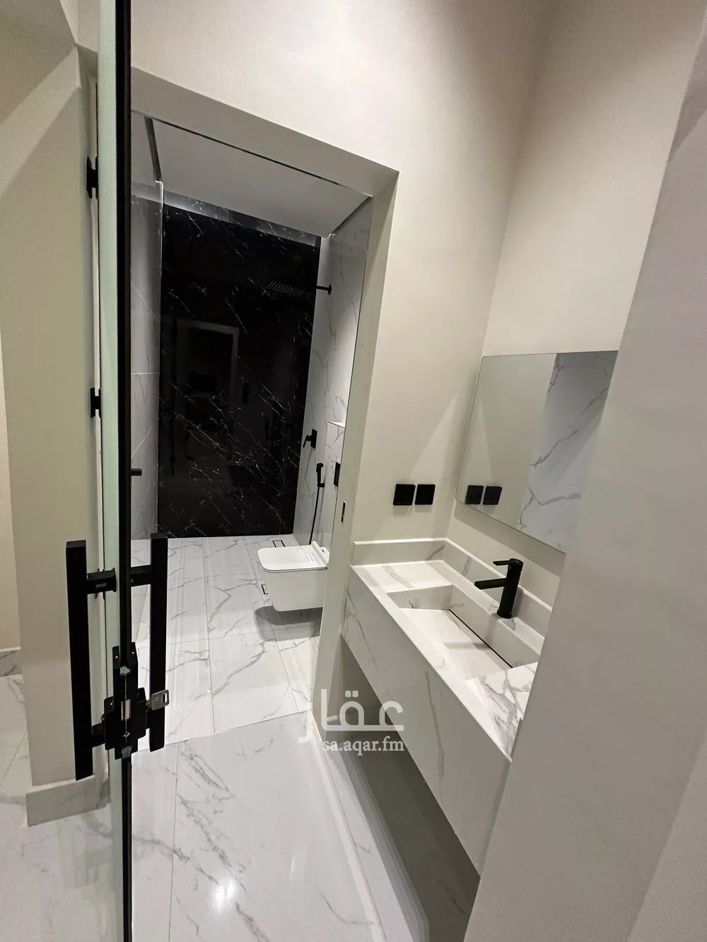 شقة 2 غرف في العارض 3