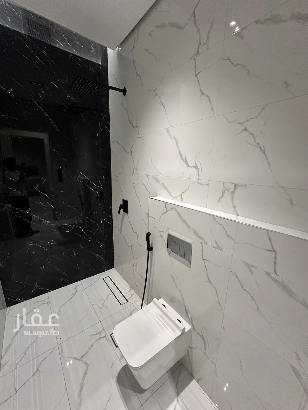 شقة 2 غرف في العارض 6