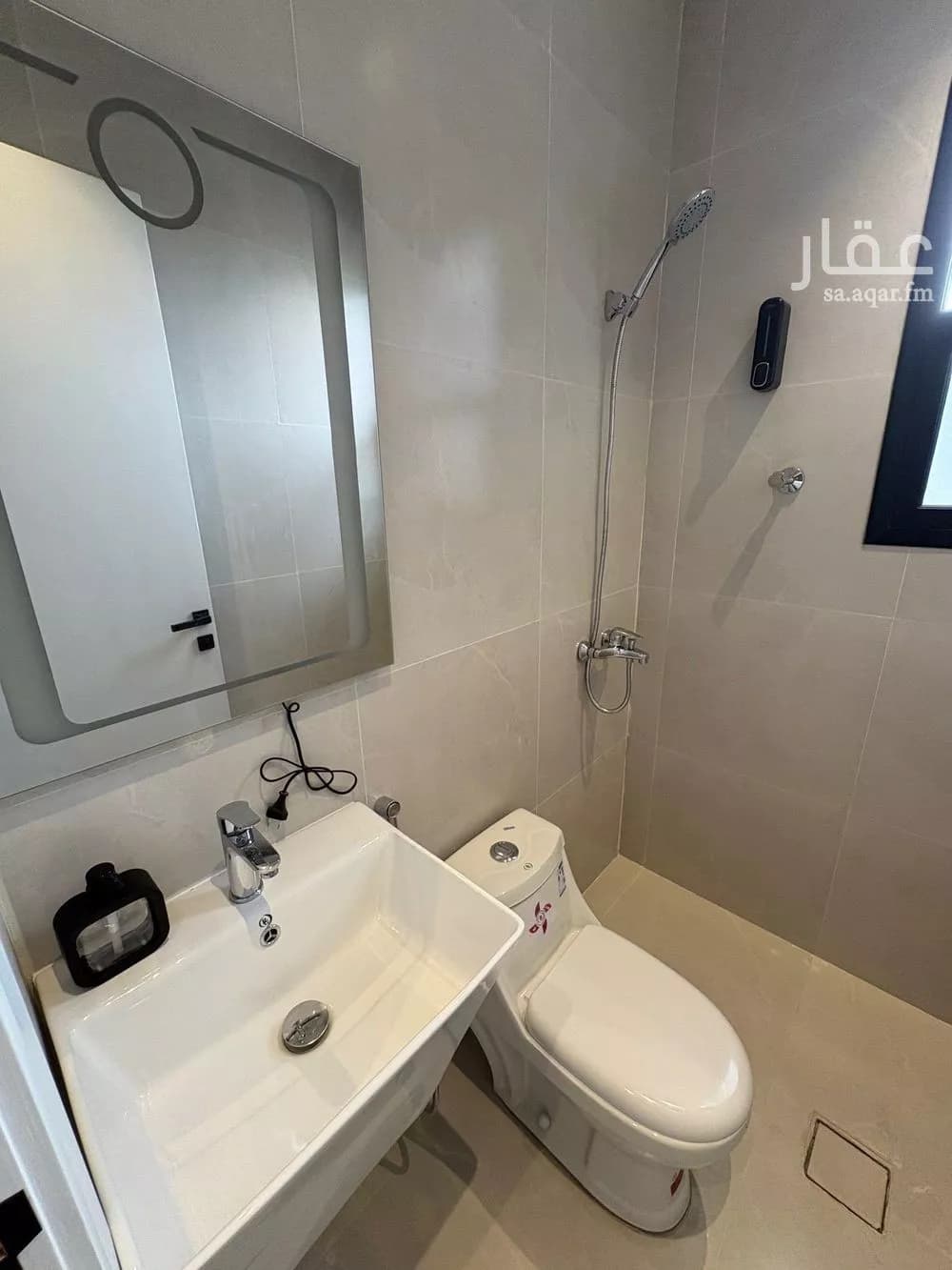 شقة 1 غرف في الضباط 3