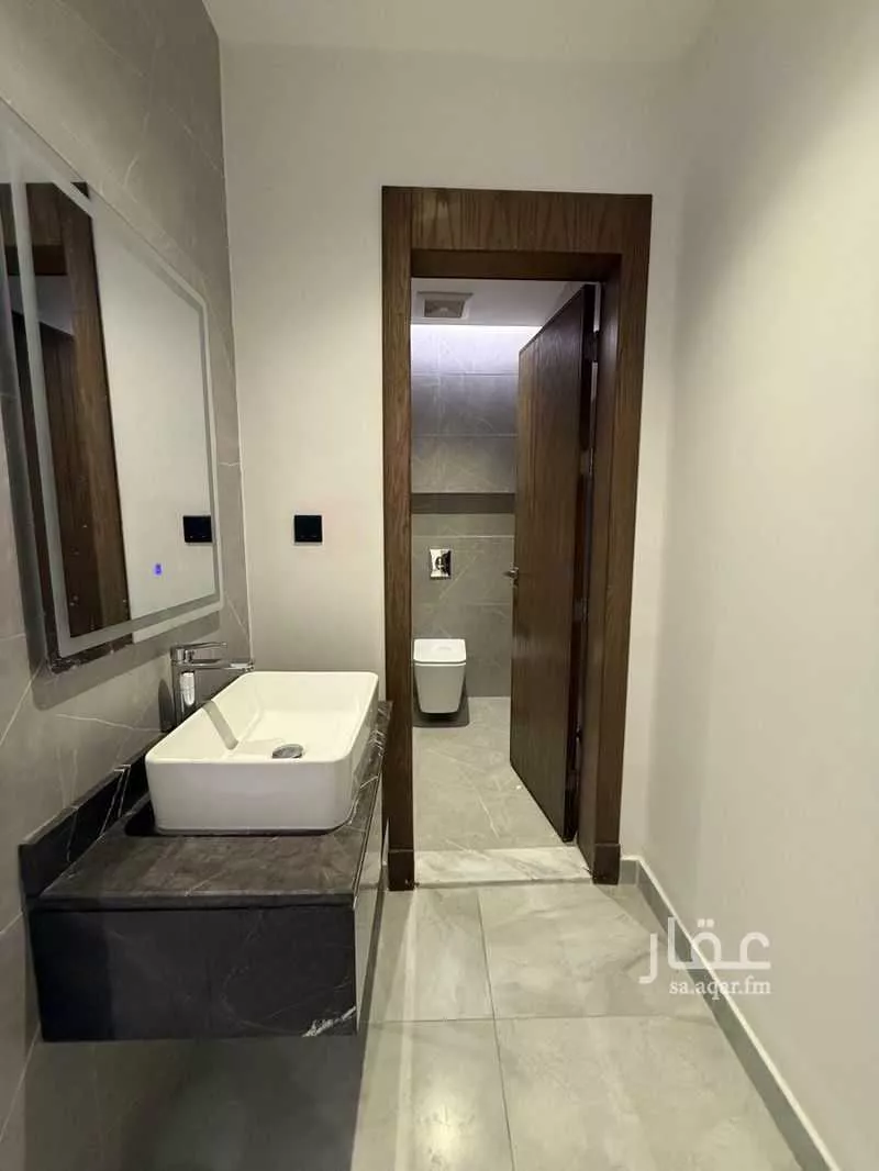 5 bedroom apartment in Al Salamah 7