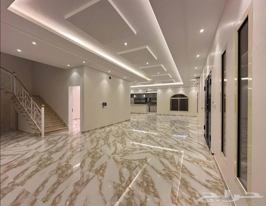 فيلا 7 غرف في العارض 9