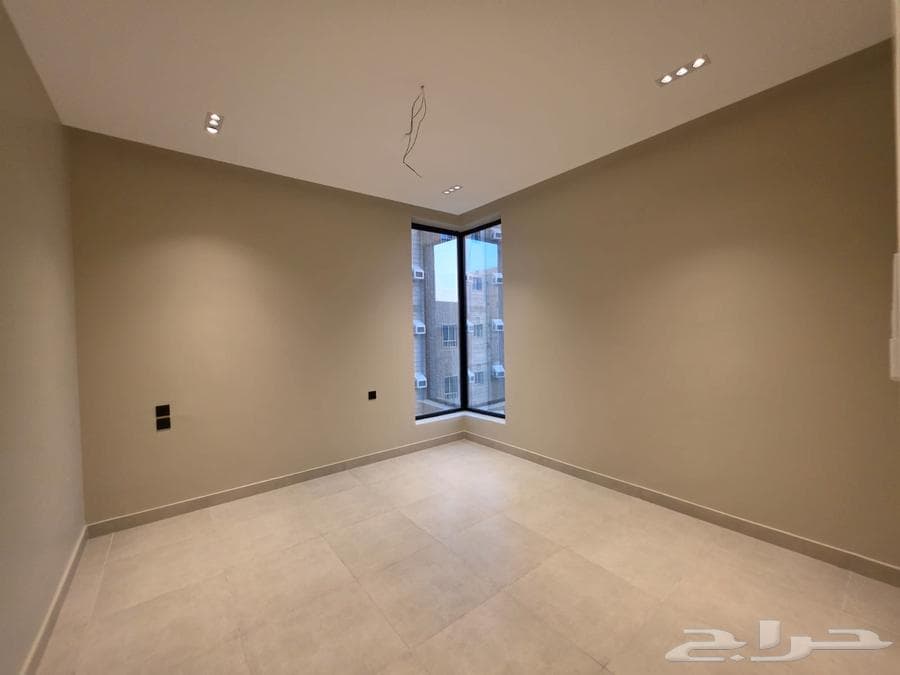 4 bedroom apartment in Al Salamah 3