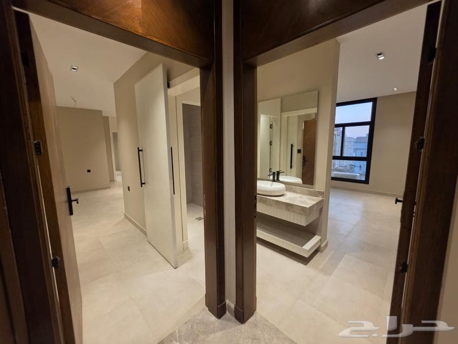4 bedroom apartment in Al Salamah 6