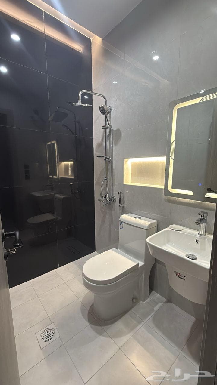 شقة 2 غرف في مشرفة 10