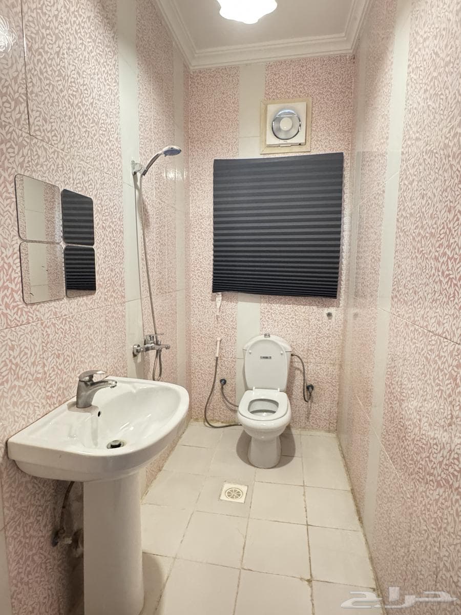 شقة 2 غرف في النعيم 24